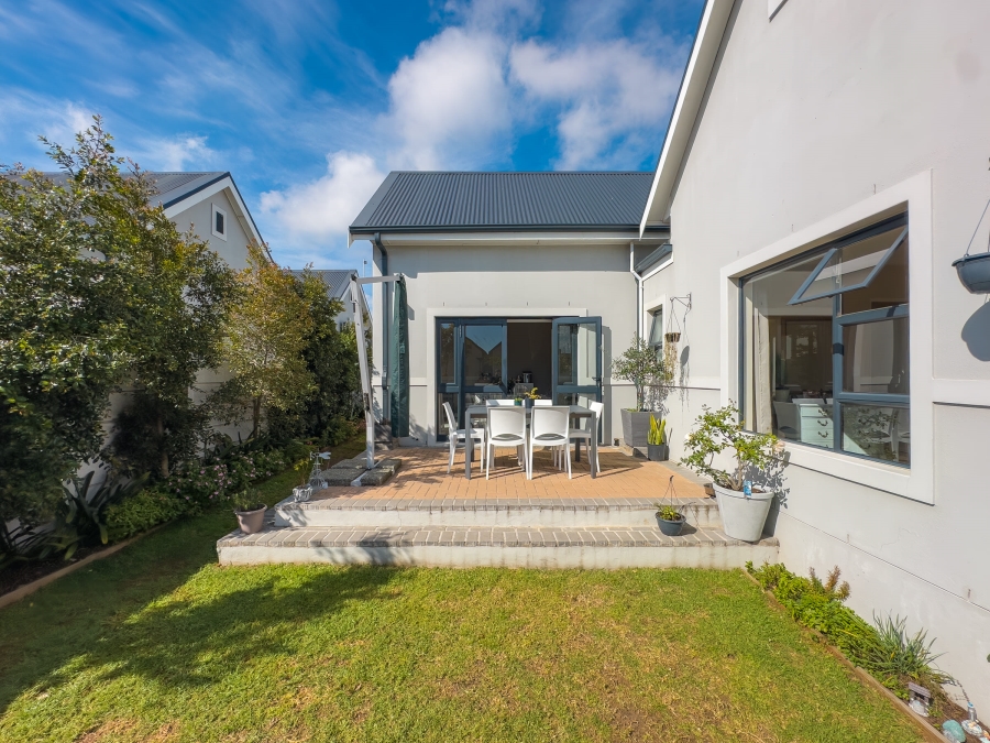 3 Bedroom Property for Sale in Buh Rein Estate Western Cape